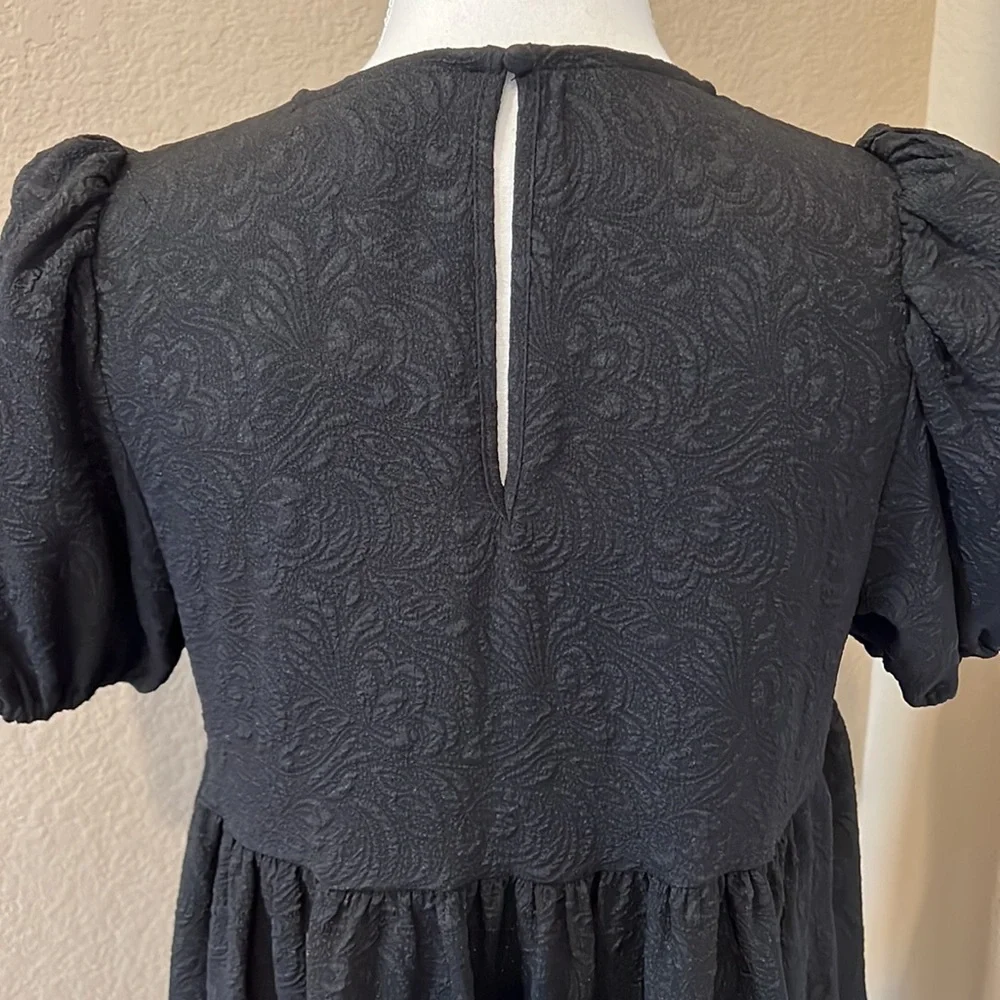 NWT Who What Wear Puff Sleeve Babydoll Dress in Black Jacquard - Picture 6 of 16